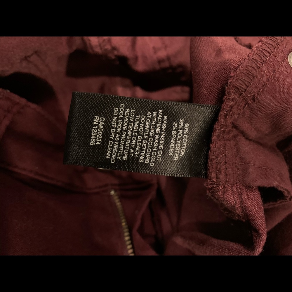 Design Lab Maroon jeans - Picture 3 of 3